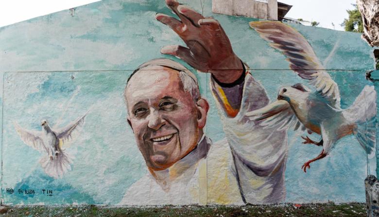 Mural en homenaje al Papa argentino, a un año de su muerte