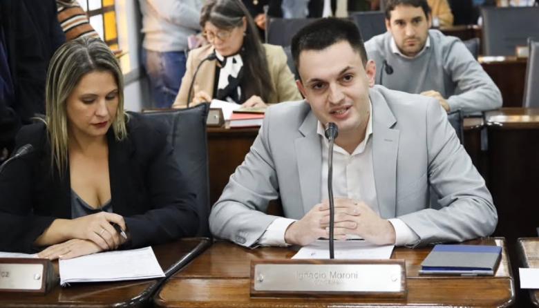 Moroni presentó dos proyectos: avanza el de maltrato animal, trapitos afuera