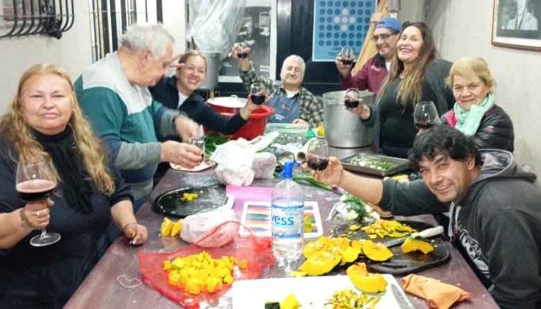 Gran locro patrio en el Centro Cultural Comunidad Organizada