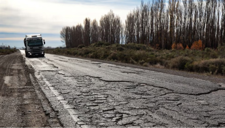 Alertan que por el ajuste en Vialidad Nacional, el 75% de las rutas están en mal estado
