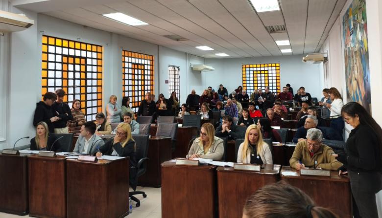Aprueban la renovación de los móviles de seguridad y el programa educativo “Escuelas y Proyectos en Comunidad”