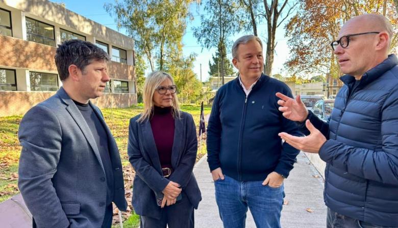 Cascallares y Paula Eichel acompañaron a los estudiantes que participan de la “Semana del Futuro”