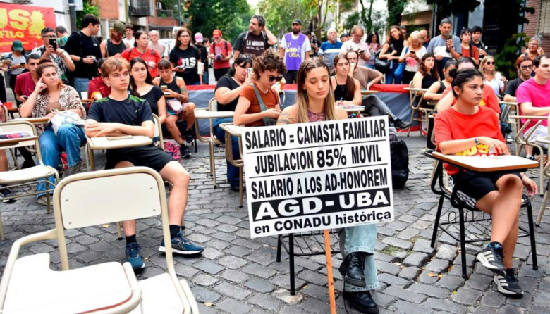 El Gobierno busca abrir una grieta entre rectores y gremios para cerrar el conflicto universitario