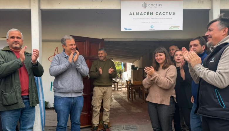 Inauguran un Espacio Cooperativo de Producción, Formación y Comercialización
