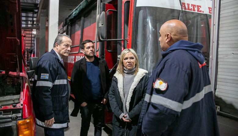 Emotivo homenaje del Municipio de Almirante Brown a los Bomberos Voluntarios