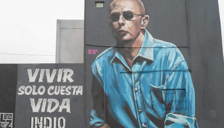 Fiorito homenajeó al Indio Solari con música en la calle y un mural participativo
