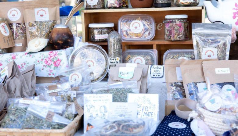 Feria de artesanías, paseos de compras y puestos gastronómicos