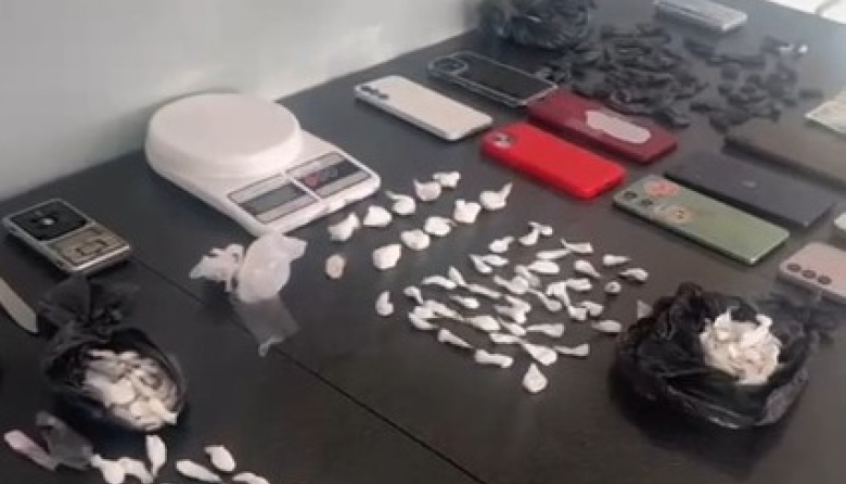 Tres detenidos en Villa Sapito por narcomenudeo
