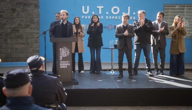 Otermín y Kicillof inauguraron una Base UTOI con 100 nuevos efectivos en Lomas