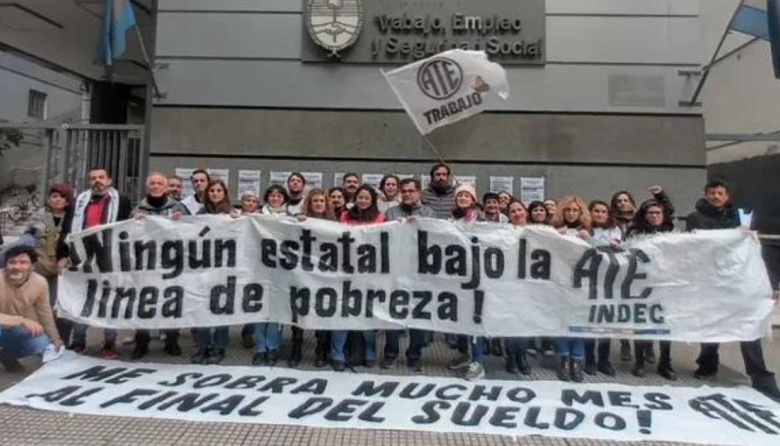 Con la amenaza de una reforma de su convenio colectivo, estatales nacional vuelven a la paritaria