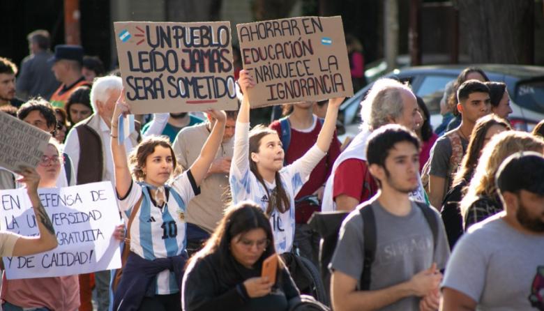 El Gobierno no cumple y los gremios universitarios vuelven al paro