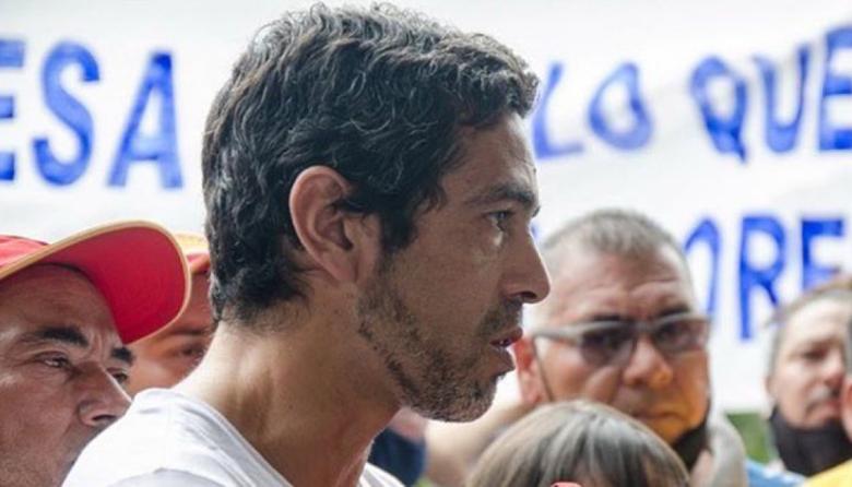 Acuña advirtió por la caída del consumo de combustibles y cuestionó el autoservicio