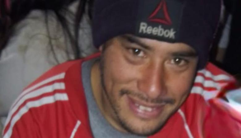 Buscan a un hombre desaparecido hace 20 días: su padre reveló que planeaba viajar a Paraguay