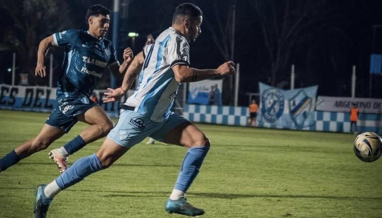 Argentino de Quilmes perdió ante Villa San Carlos