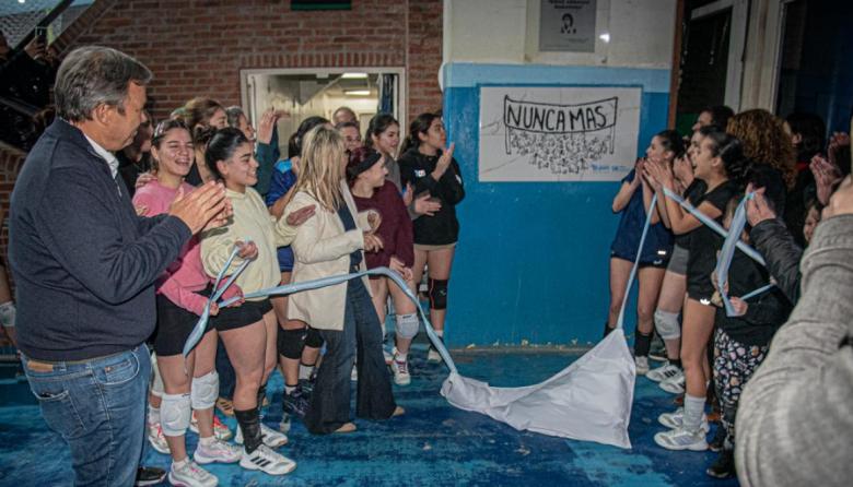 Presentaron un nuevo mural en el marco de los 50 años del Golpe Militar