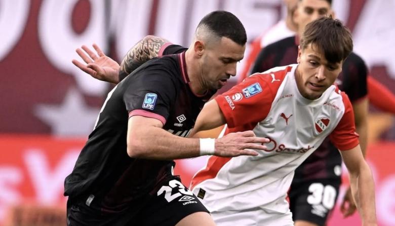 Lanús volvió a perder de local y revivió a Independiente
