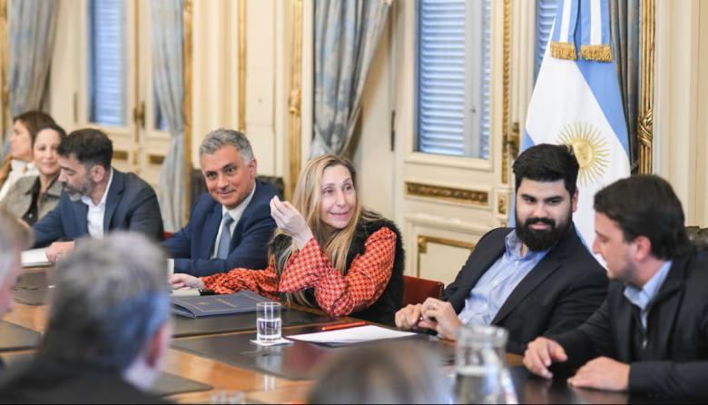El mileísmo afina la estrategia electoral y parlamentaria