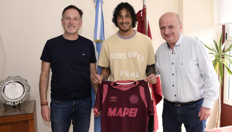 José Canale renovó su vínculo con Lanús