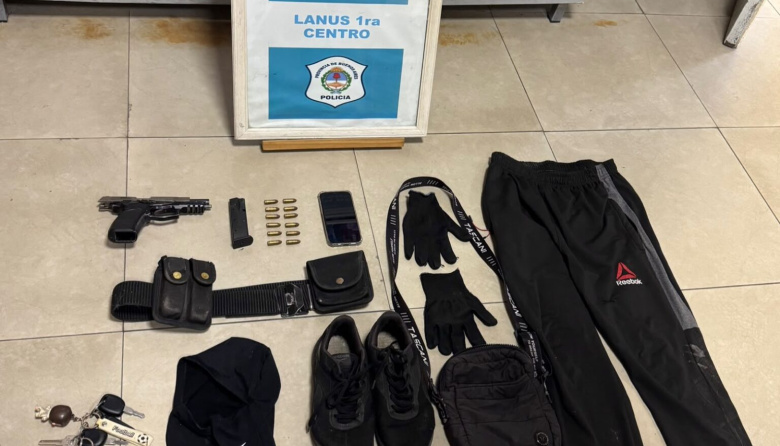 Dos detenidos por robar en una estación de GNC: secuestraron una pistola y la camioneta