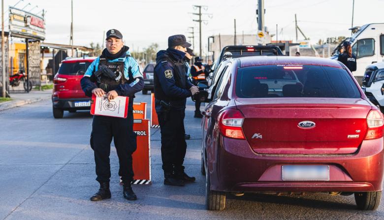La Policía Bonaerense profundiza los operativos preventivos en Glew, José Mármol y Adrogué