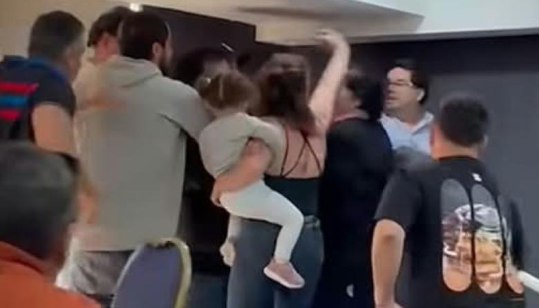 Violencia libertaria en el Concejo: una nena terminó herida tras una pelea entre ediles
