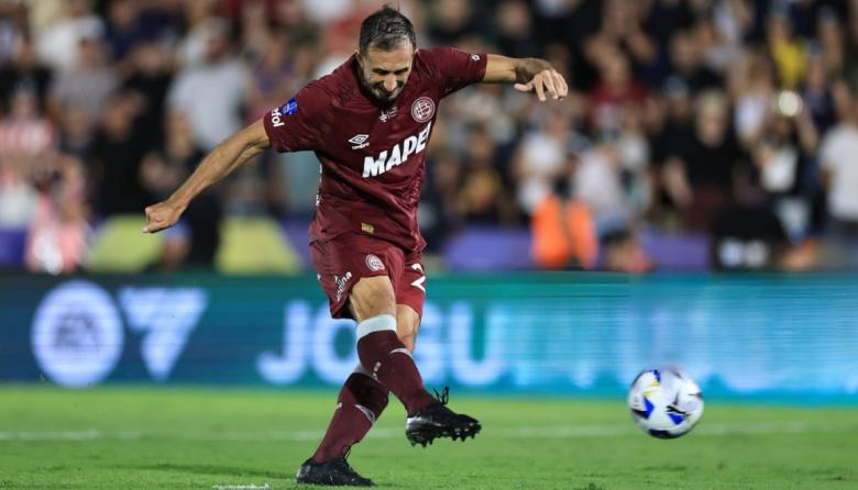 “Cali” Izquierdoz rechazó jugar para Estudiantes