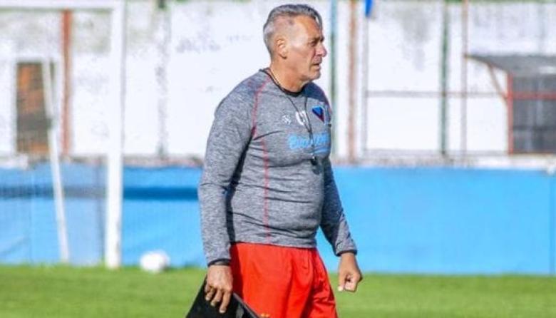 Brown de Adrogué se quedó sin DT tras perder el clásico