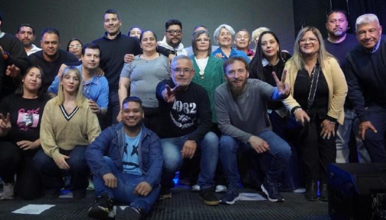 Oyhamburu encabeza la lista de unidad de ATSA Zona Sur, que presentó su nómina junto a Otermín
