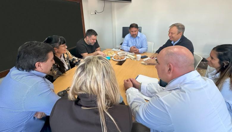La Provincia y el Municipio acordaron un plan de obras para el hospital Lucio Meléndez