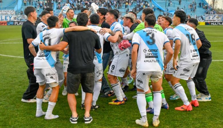 Temperley ganó y crece la ilusión