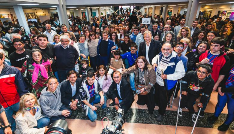 Almirante Brown es sede de la "Expo Inclusión"