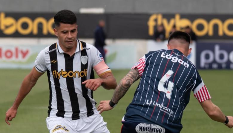 Los Andes empató y no levanta cabeza