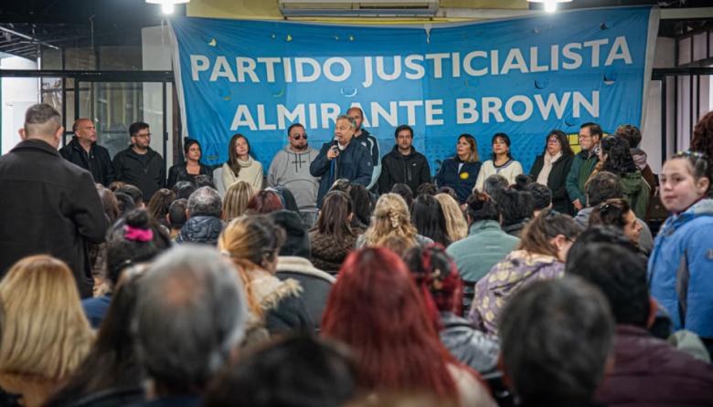 Cascallares convocó a militar para alcanzar el triunfo nacional en 2027