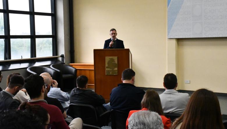 Con críticas al desfinanciamiento universitario, se realizó la IX Jornada de Comunicación Estratégica