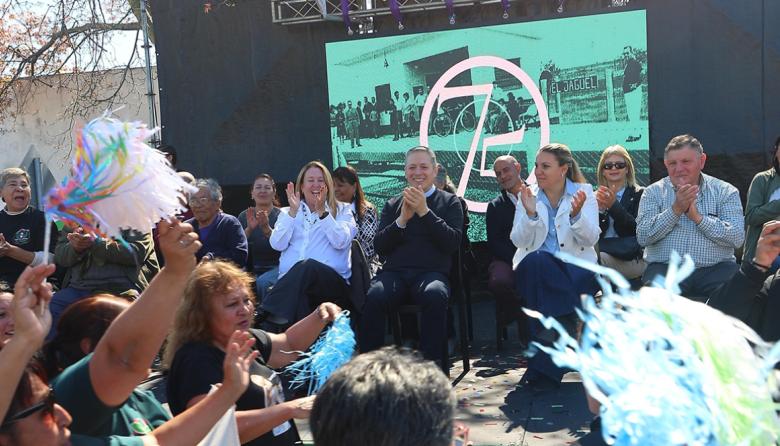 Gray participó del festejo por los 75 años de El Jagüel