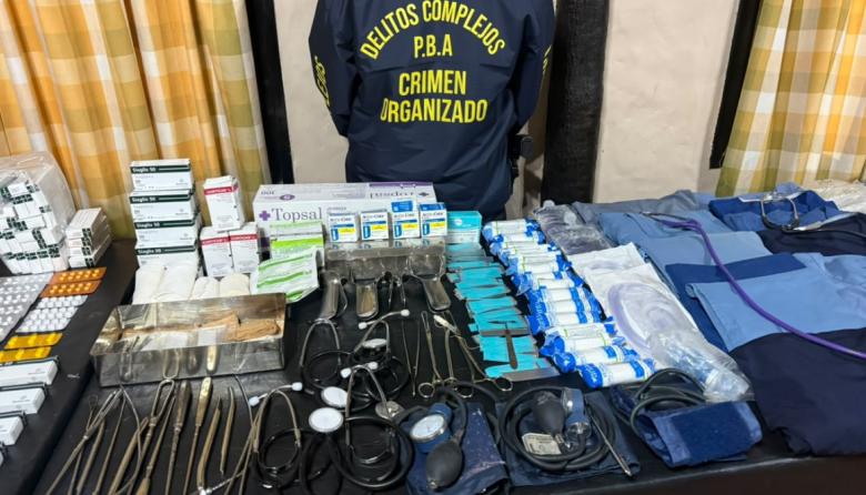 “Fijate qué medicamento le puede dar”: las escuchas que exponen el peligro de los médicos truchos