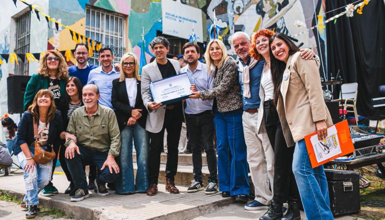 La Escuela Artística N°1 de San José lleva el nombre de Carlos Loiseau “CALOI”