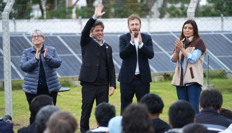 Kicillof, Otermín y Vilar presentaron el programa "Empleo Verde" en Fiorito