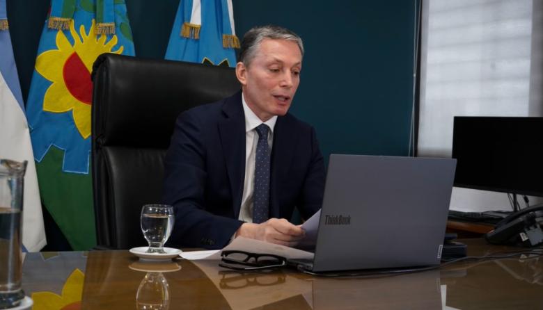 Gray renovó críticas por la privatización de AySA
