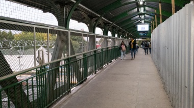 Vecinos exigen que el puente de la estación sea accesible para personas con discapacidad