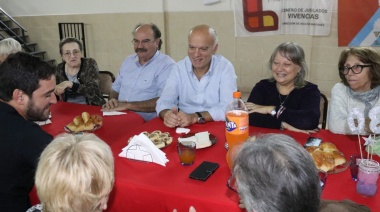 Grindetti visitó dos instituciones de Remedios de Escalada