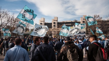 Trabajadores del Expreso Lomas protestaron en Tribunales para exigir respuestas de la Justicia