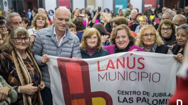 Grindetti saludó a los abuelos del distrito que celebraron sus 75 años