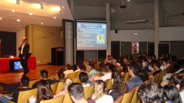 Evento de comercio internacional entre las Universidades de Lomas y de Luján