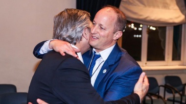 Insaurralde acompañó a Alberto Fernández en el debate presidencial