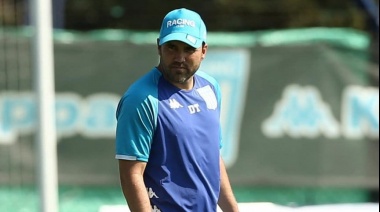 Racing va a Paraná con la idea de ser escolta