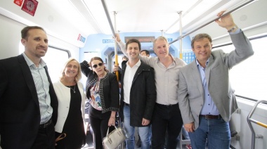 Cascallares recorrió obras en las vías del tren Roca