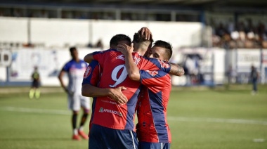 Tristán Suárez le ganó a Armenio y es puntero