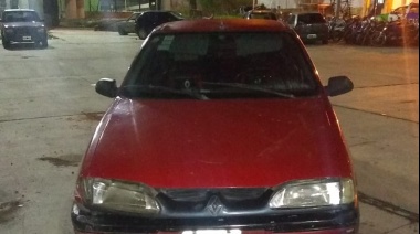 Detenidos en Budge violando la cuarentena a bordo de un auto robado