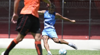 Angelini, tras su salida: “Tuve que priorizar el trabajo por sobre el fanatismo”